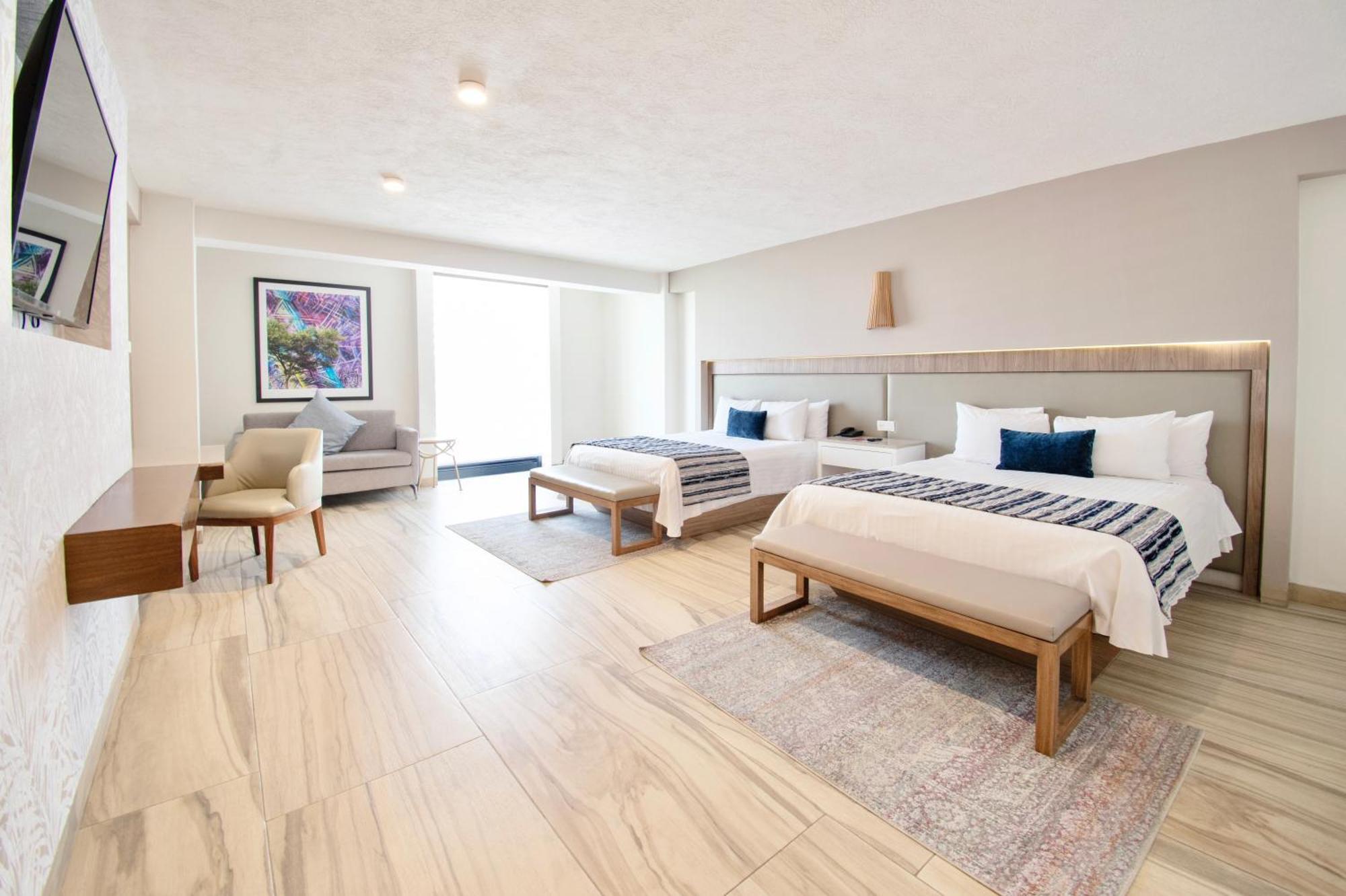 Hotel Velvet Plaza Γκουανταλαχάρα Εξωτερικό φωτογραφία
